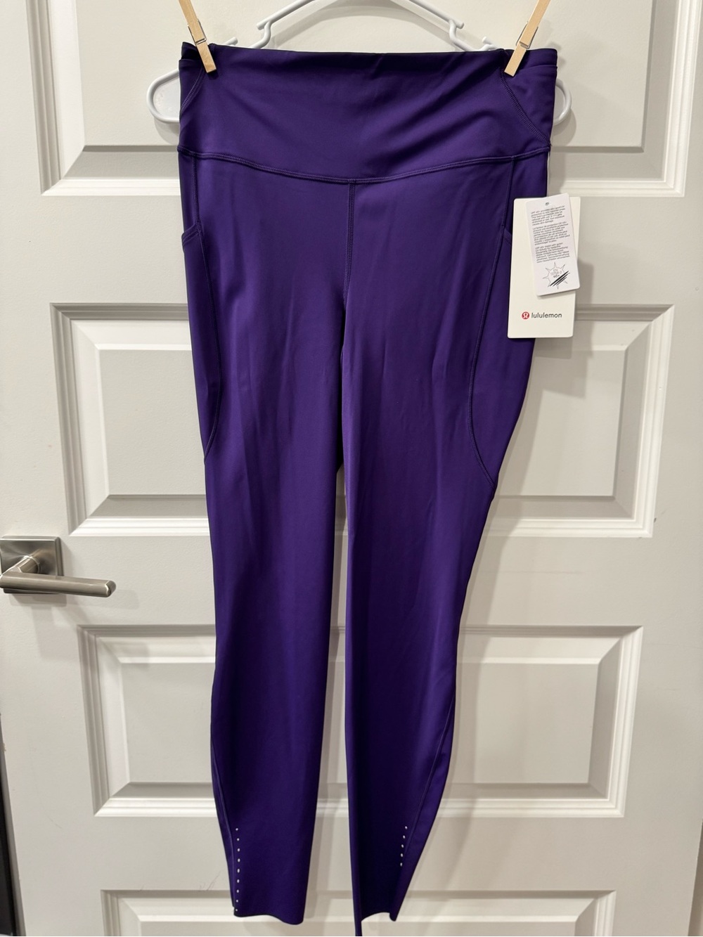 Lululemon Fast and Free High-Rise Tight 28” Size 10 - Picture 6 of 7